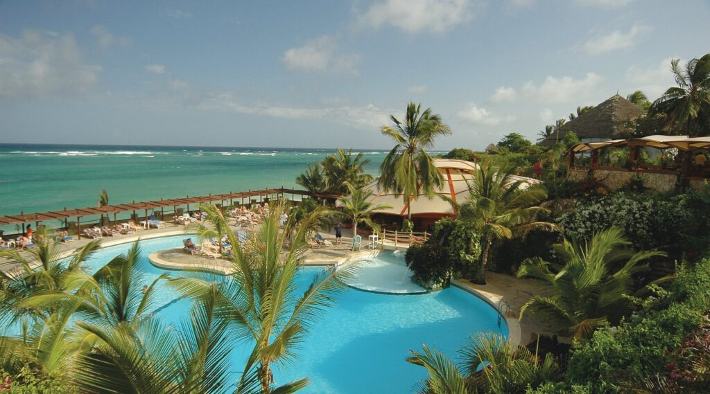 Kenya-Bay-Beach_Kenija